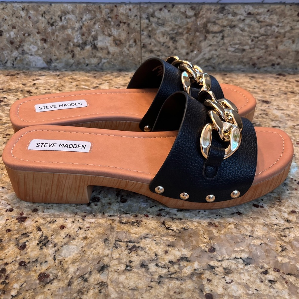 NEW Steve Madden Wood Sole, Leather Strap Sole with Gold Detail.